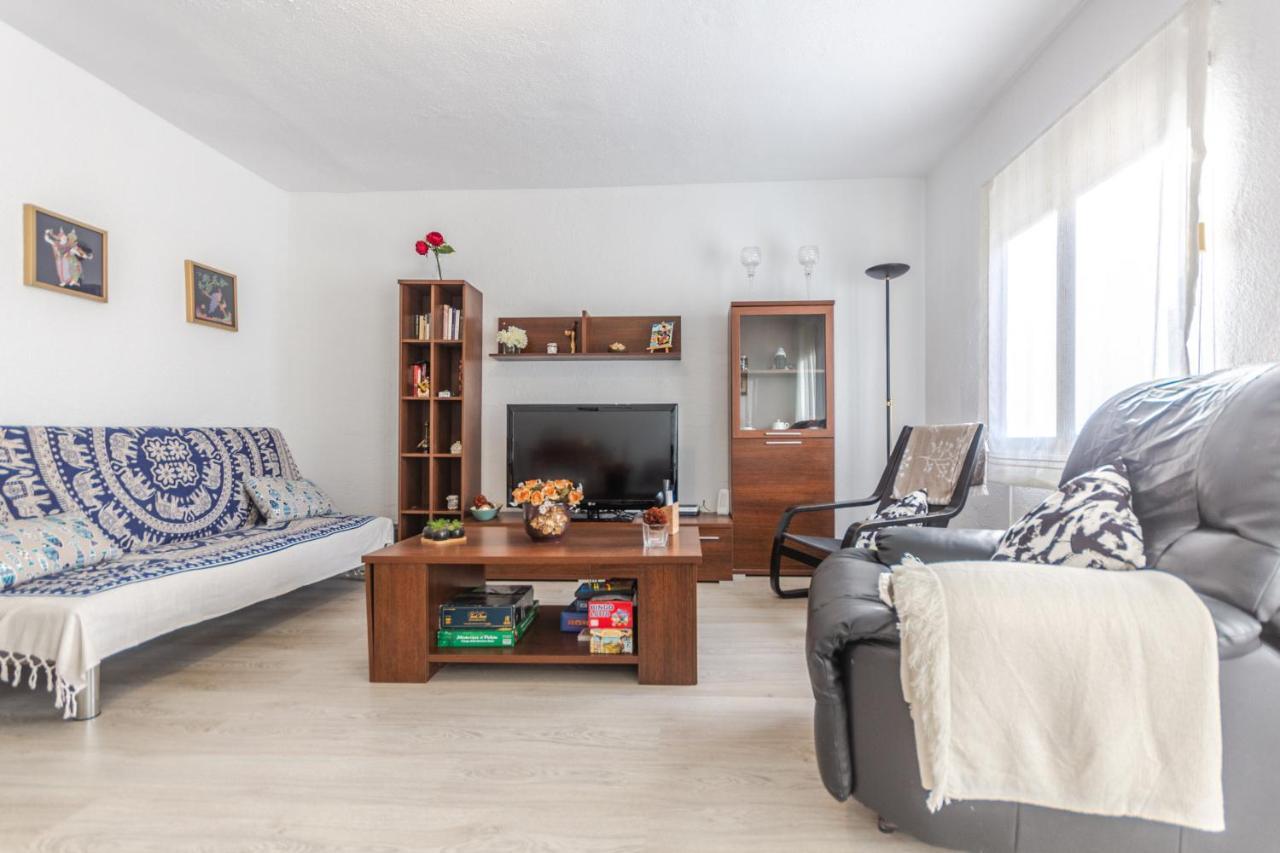 Apartmán 2Br Flat - Aircon - 5 Min Walk To Benidorm Beach Exteriér fotografie