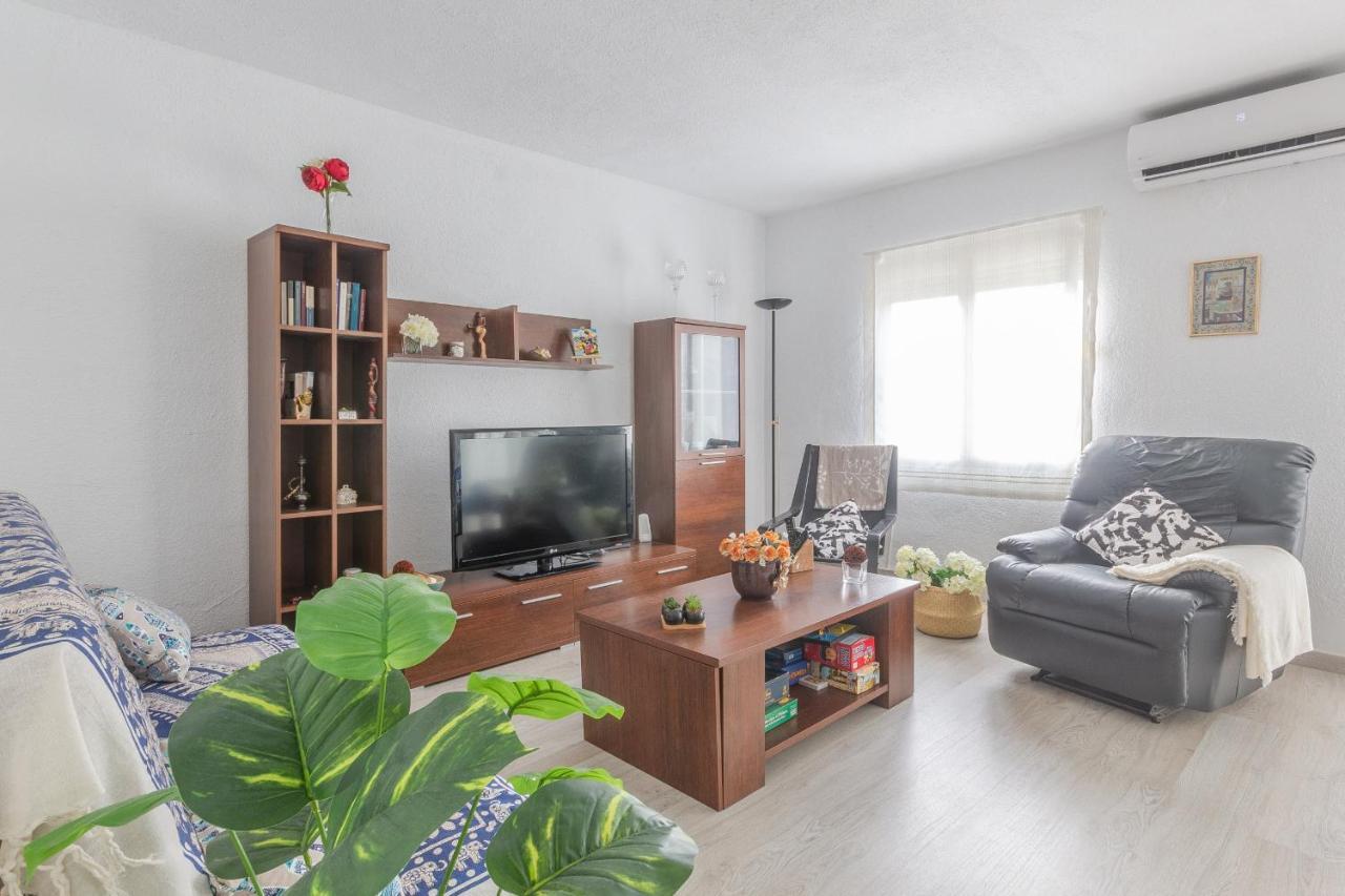 Apartmán 2Br Flat - Aircon - 5 Min Walk To Benidorm Beach Exteriér fotografie
