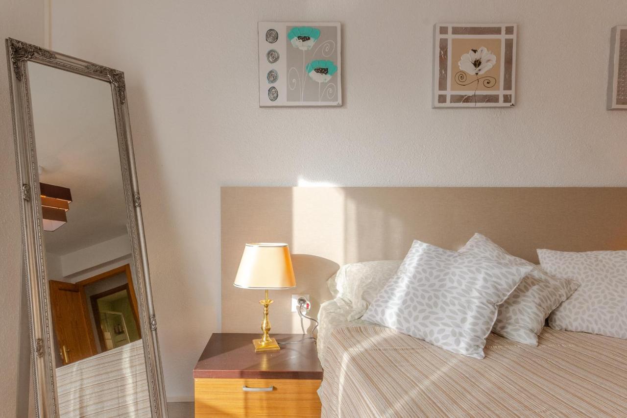 Apartmán 2Br Flat - Aircon - 5 Min Walk To Benidorm Beach Exteriér fotografie